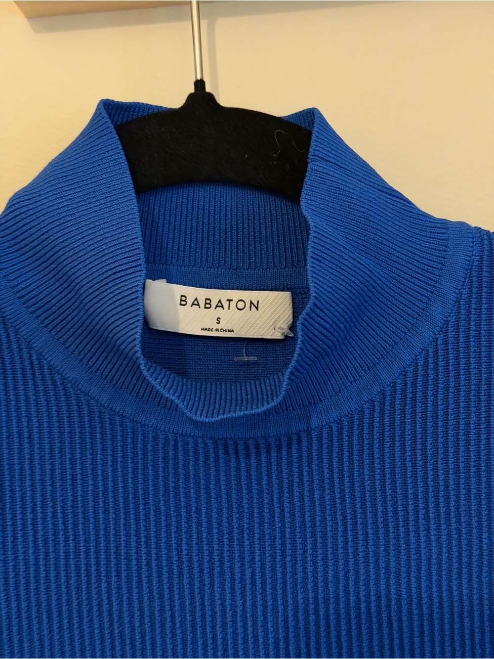 Babaton Men's Royal Blue Ribbed Turtleneck Sweater